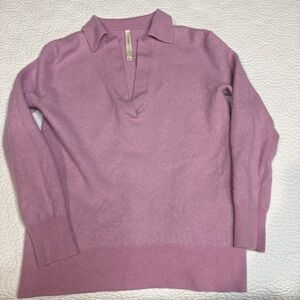 Aritzia Lilac Merino Wool Sweater size small